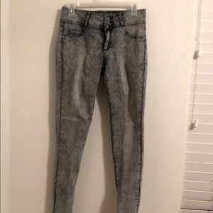 Black/grey skinny jeans